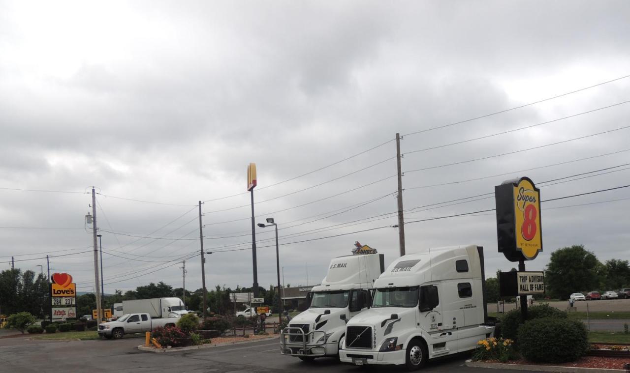 Super 8 By Wyndham Mifflinville Near Bloomsburg Exterior foto