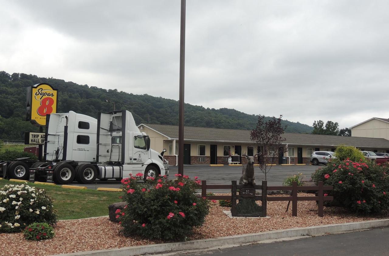 Super 8 By Wyndham Mifflinville Near Bloomsburg Exterior foto
