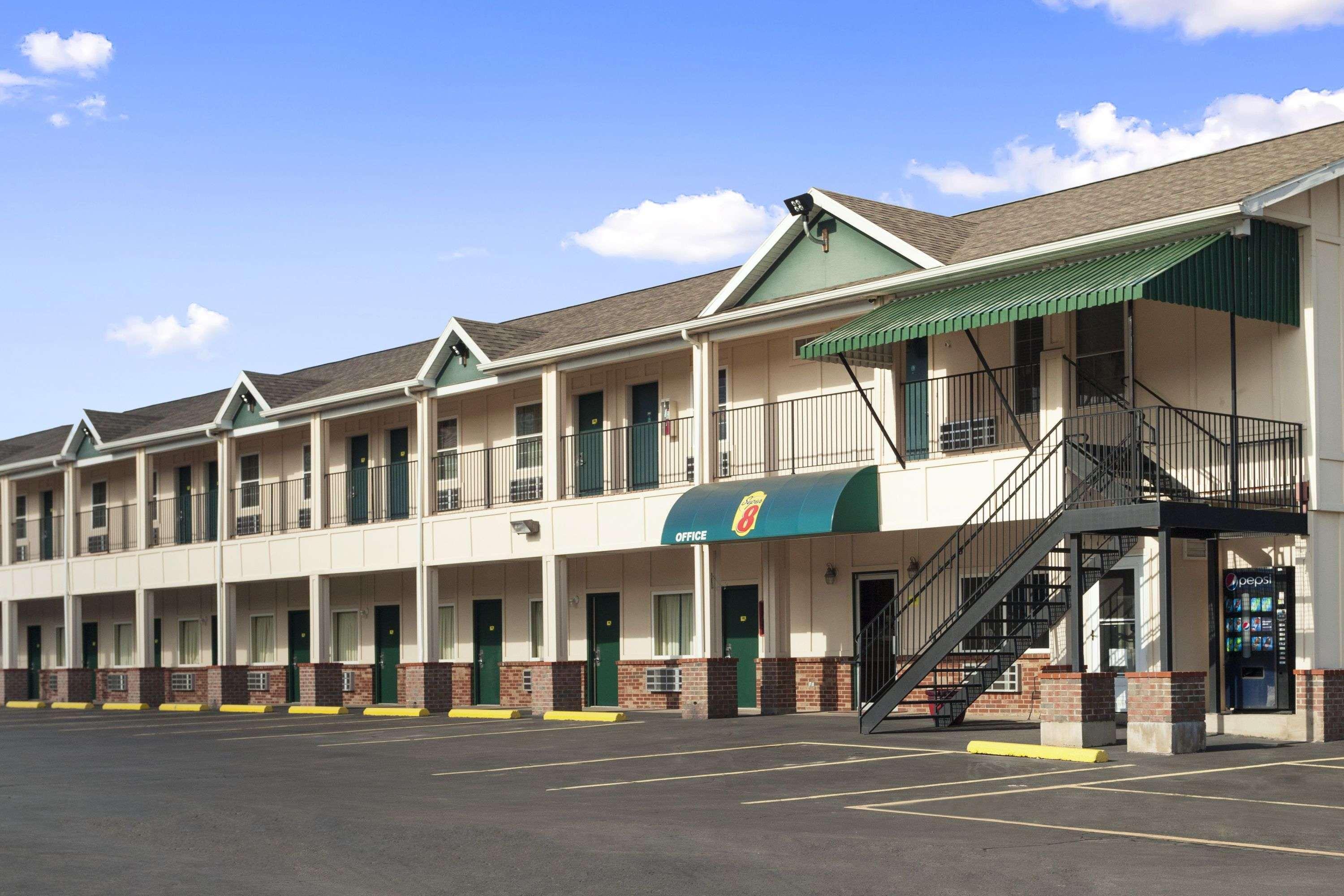 Super 8 By Wyndham Mifflinville Near Bloomsburg Exterior foto